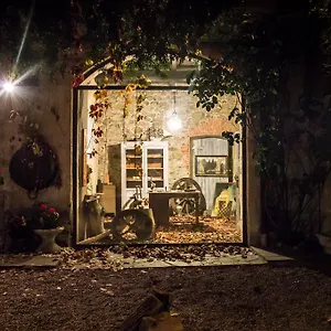 https://corte-dei-brut.it-lombardy.com