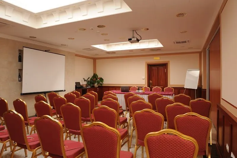 Hotel Koedmoen Eger Hungary