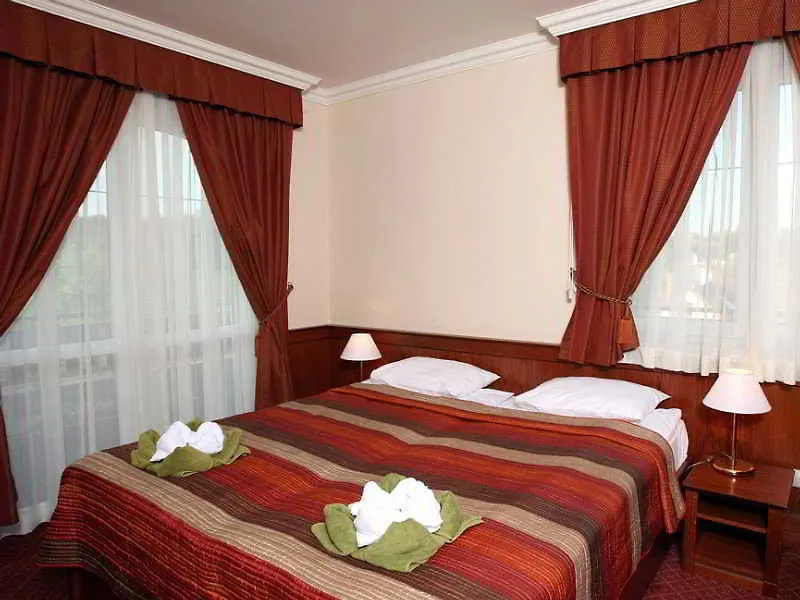 ****  Hotel Koedmoen Eger Hungary